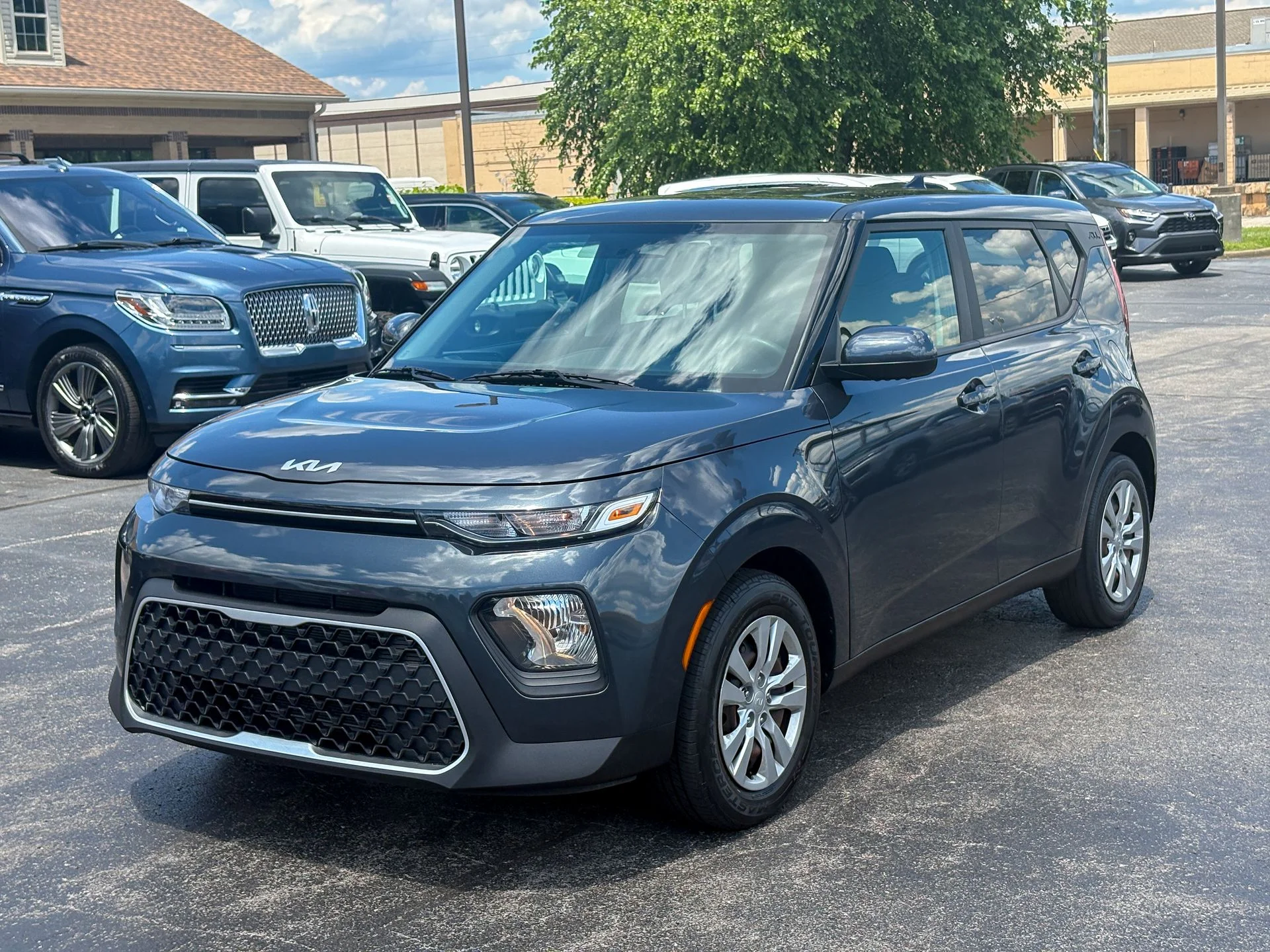Used 2022 Gray Kia LX image 5