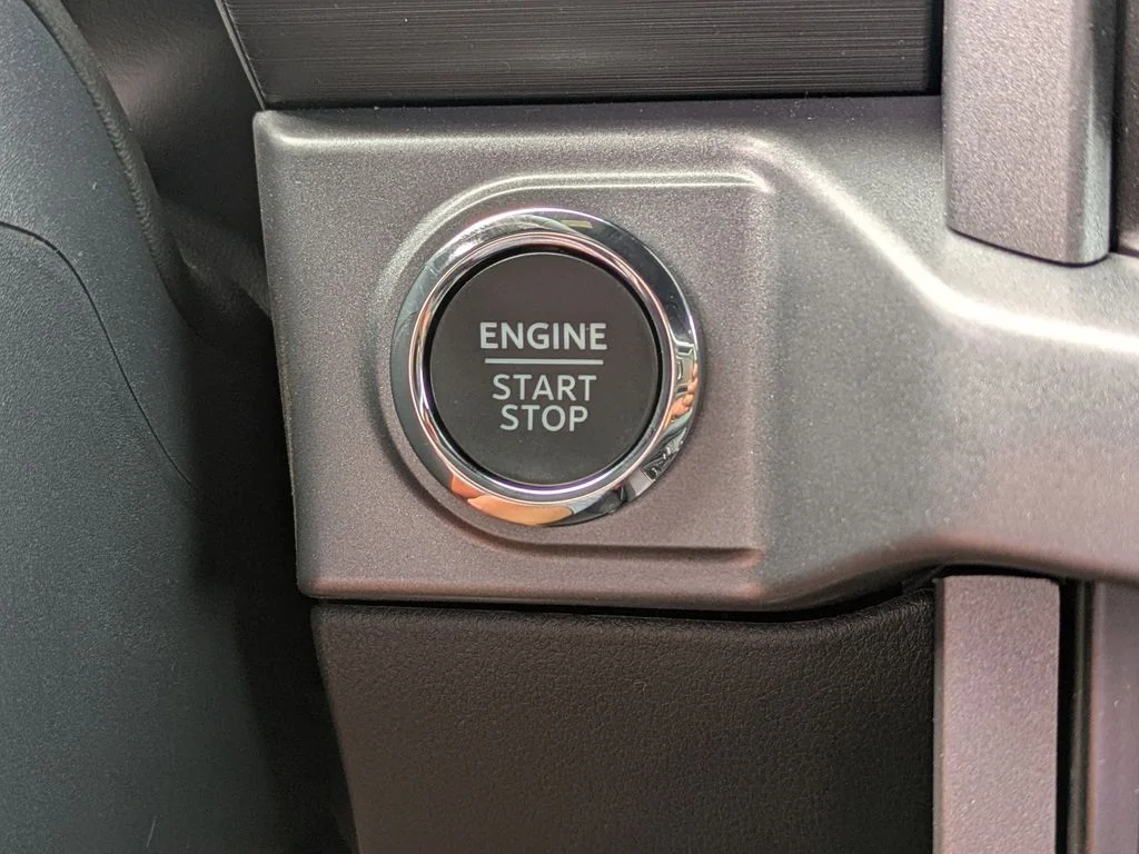 New 2026 Antimatter Blue Metallic Ford XLT image 32