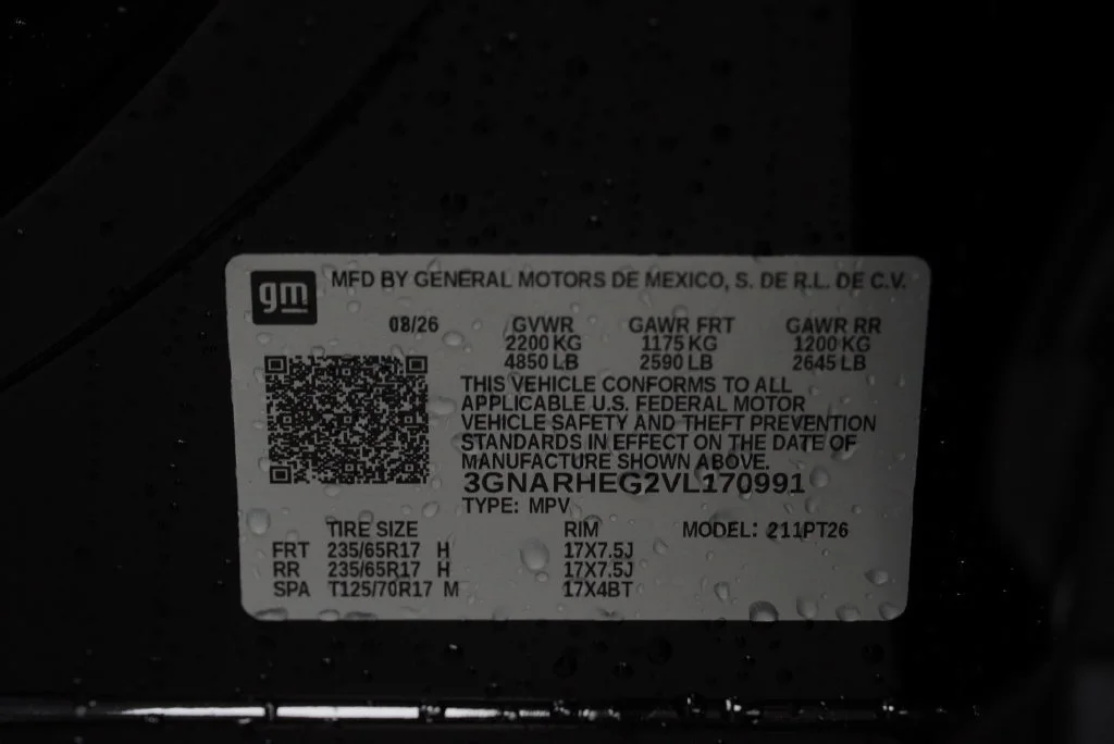New 2027 Mosaic Black Metallic Chevrolet LT image 42