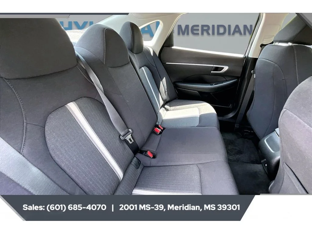 Used 2025 Serenity White Hyundai SE image 20