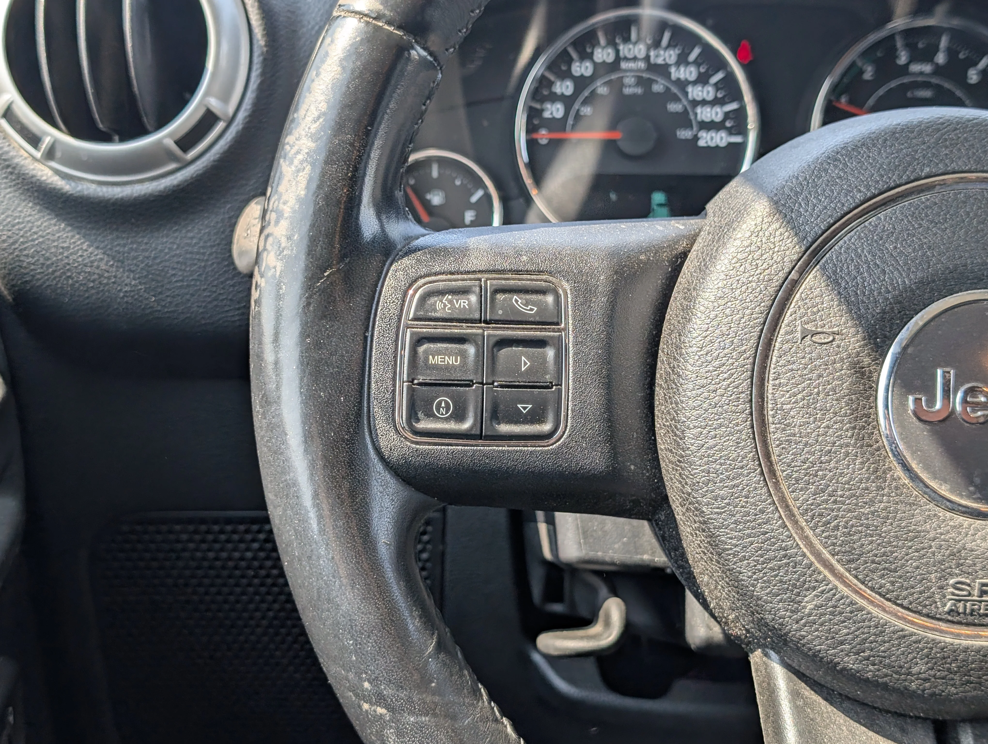 Used 2013 Black Jeep Sahara image 21