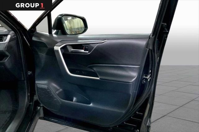 Certified Used 2025 MIDNIGHT BLACK METAL Toyota  image 22