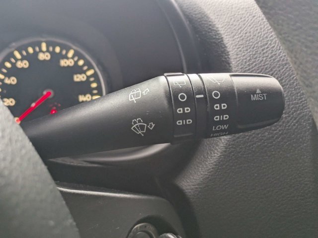 Used 2015 Silver Jeep Sport image 27