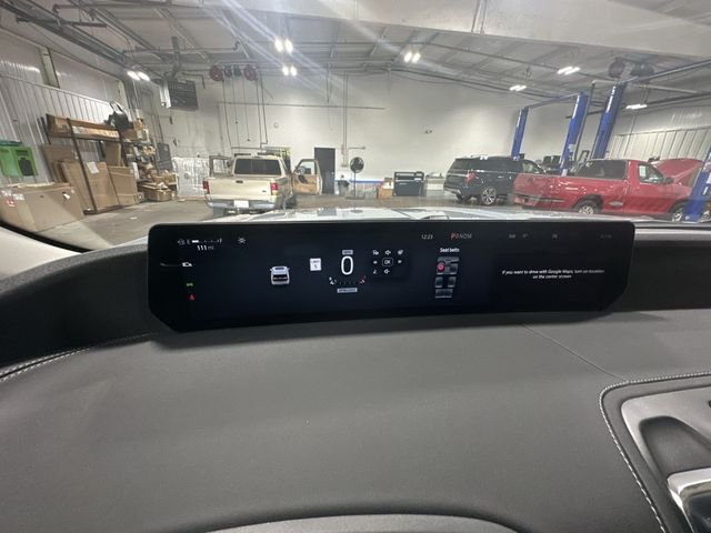 New 2027 Glacier Gray Metallic Tri-Coat Ford MAX Platinum image 14