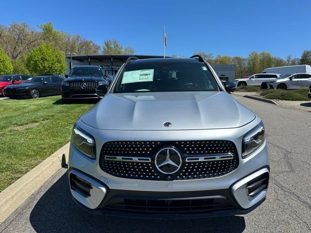 New 2026 Cirrus Silver Metallic Mercedes-Benz GLB 250 image 8