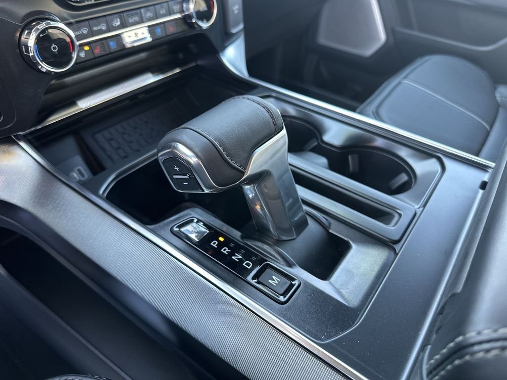 New 2026 Star White Metallic Tri-Coat Ford Platinum® image 20