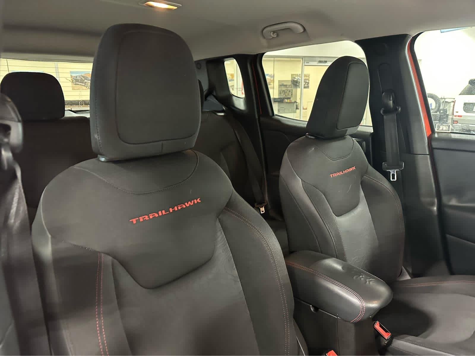 2016 Jeep Renegade Trailhawk - Photo 18