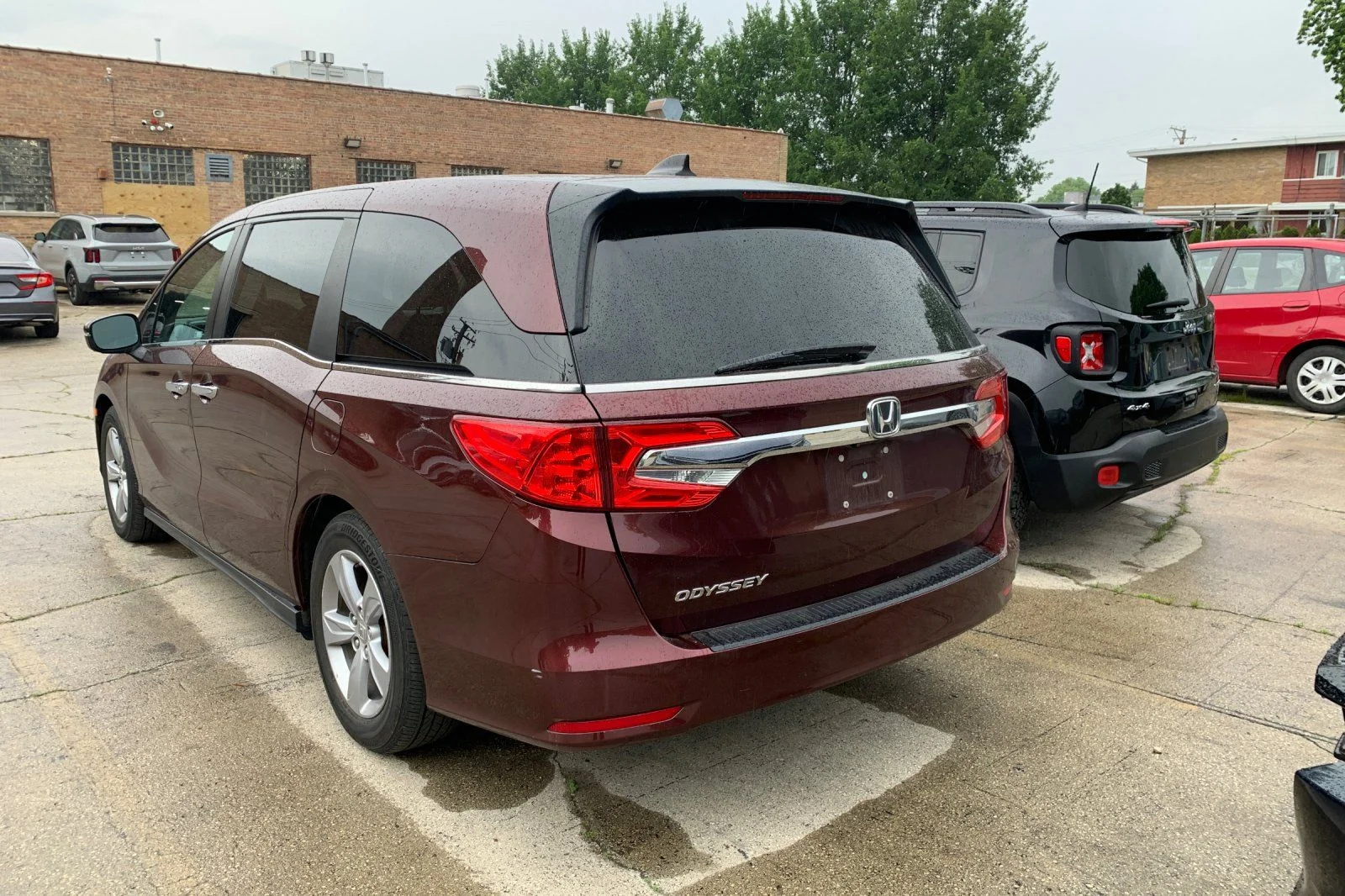 Certified Used 2019 Red Honda EX-L image 3