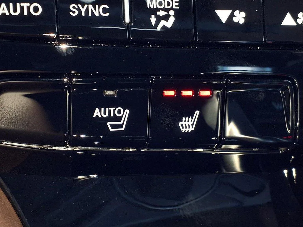 New 2026 Majestic Black Pearl Acura Technology Package image 19