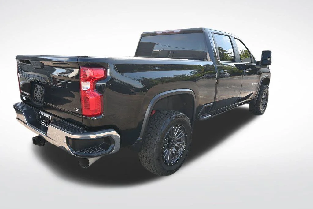 Used 2023 Black Chevrolet LT image 44