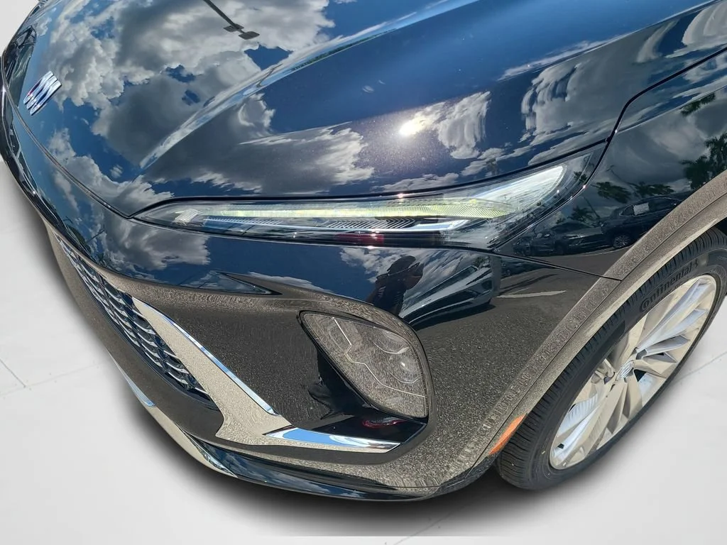 New 2026 Ebony Twilight Metallic Buick Avenir image 20