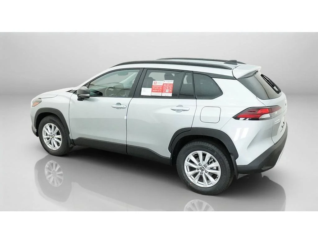 New 2026 Sonic Silver Toyota LE image 4