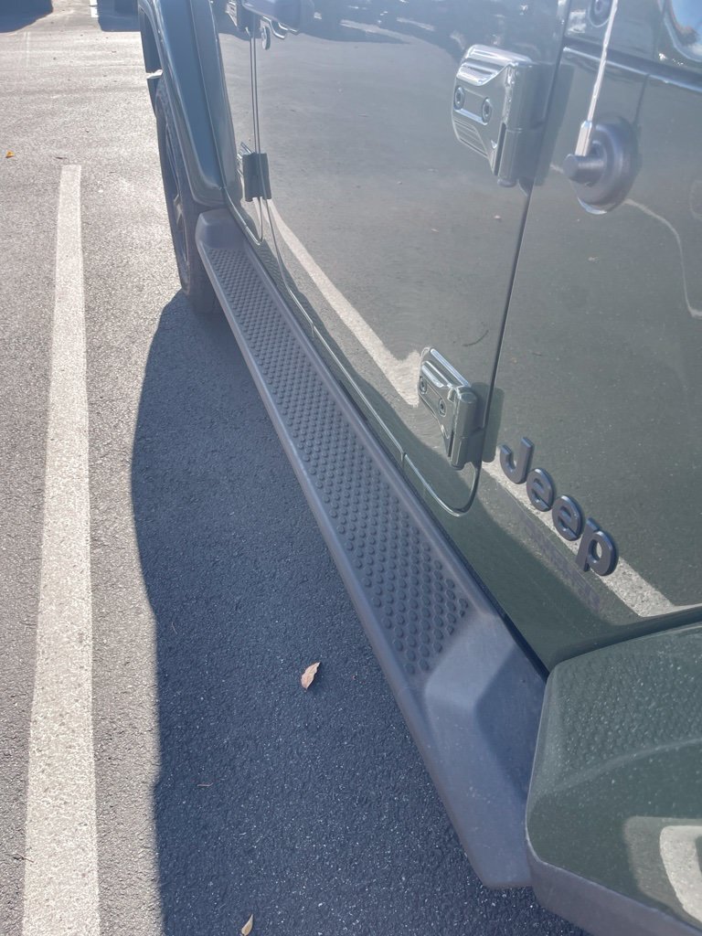 Certified Used 2021 Green Jeep Unlimited Sahara Altitude image 33