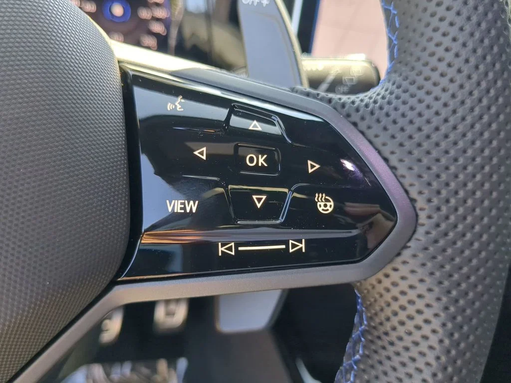 New 2026 Gray Volkswagen 2.0T image 29