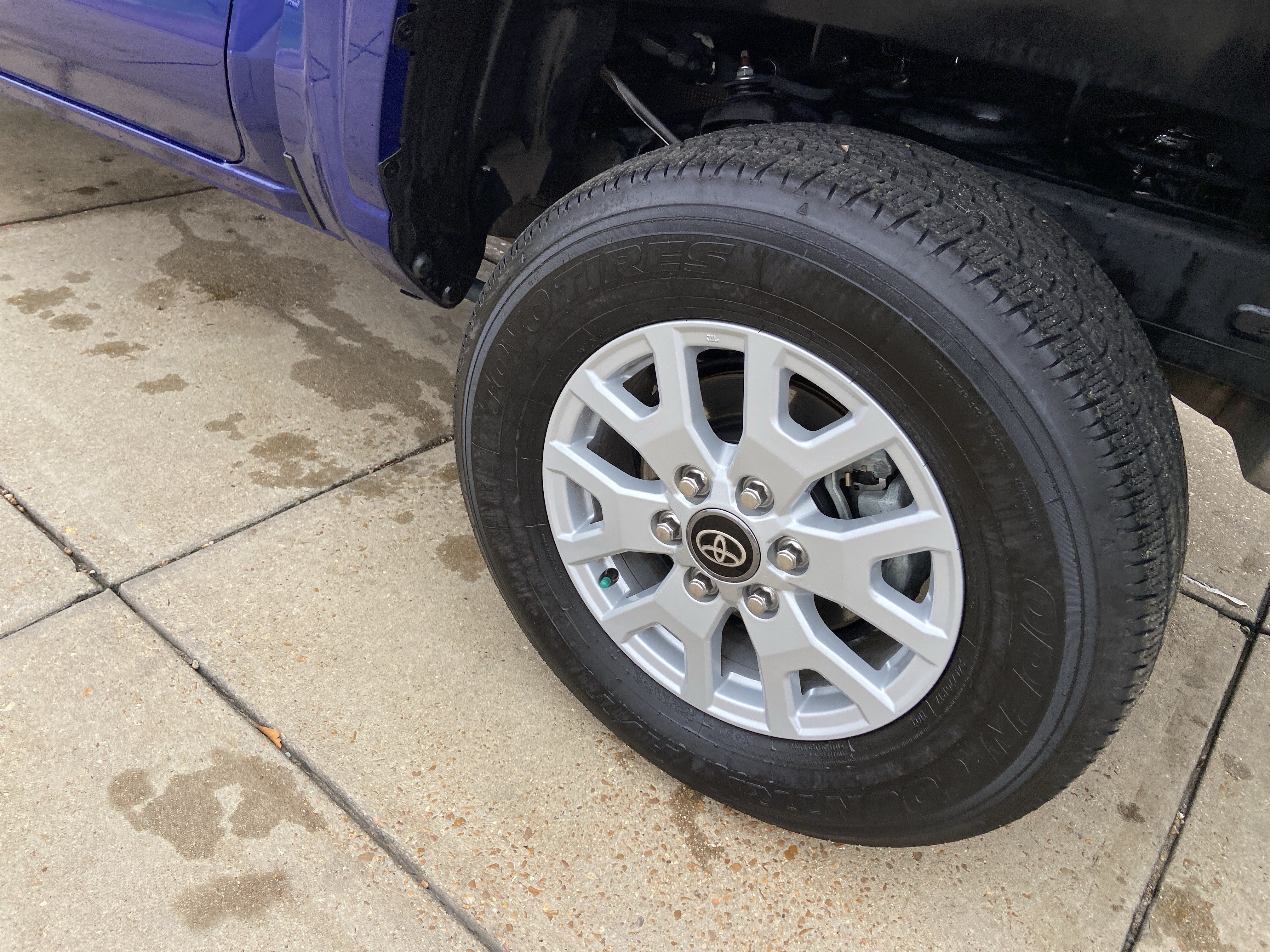 Used 2025 Blue Toyota SR5 image 30