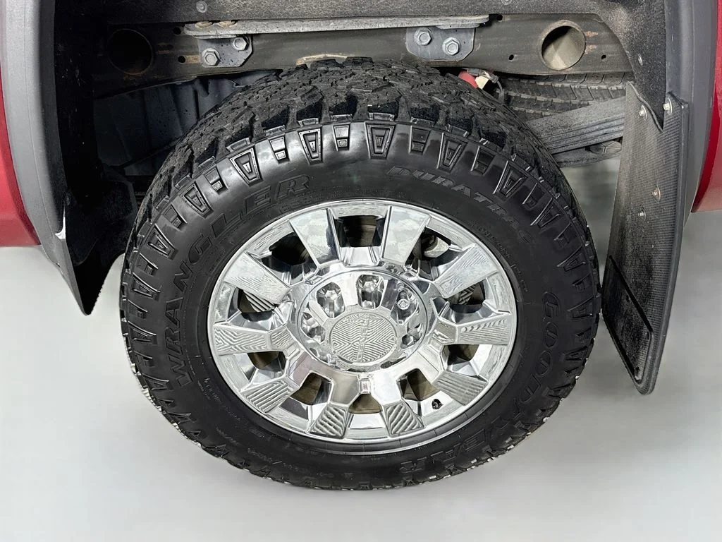 Used 2019 Red Quartz Tintcoat GMC Denali image 30
