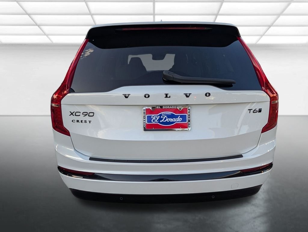 Used 2022 White Volvo T6 Inscription 6 Passenger image 31