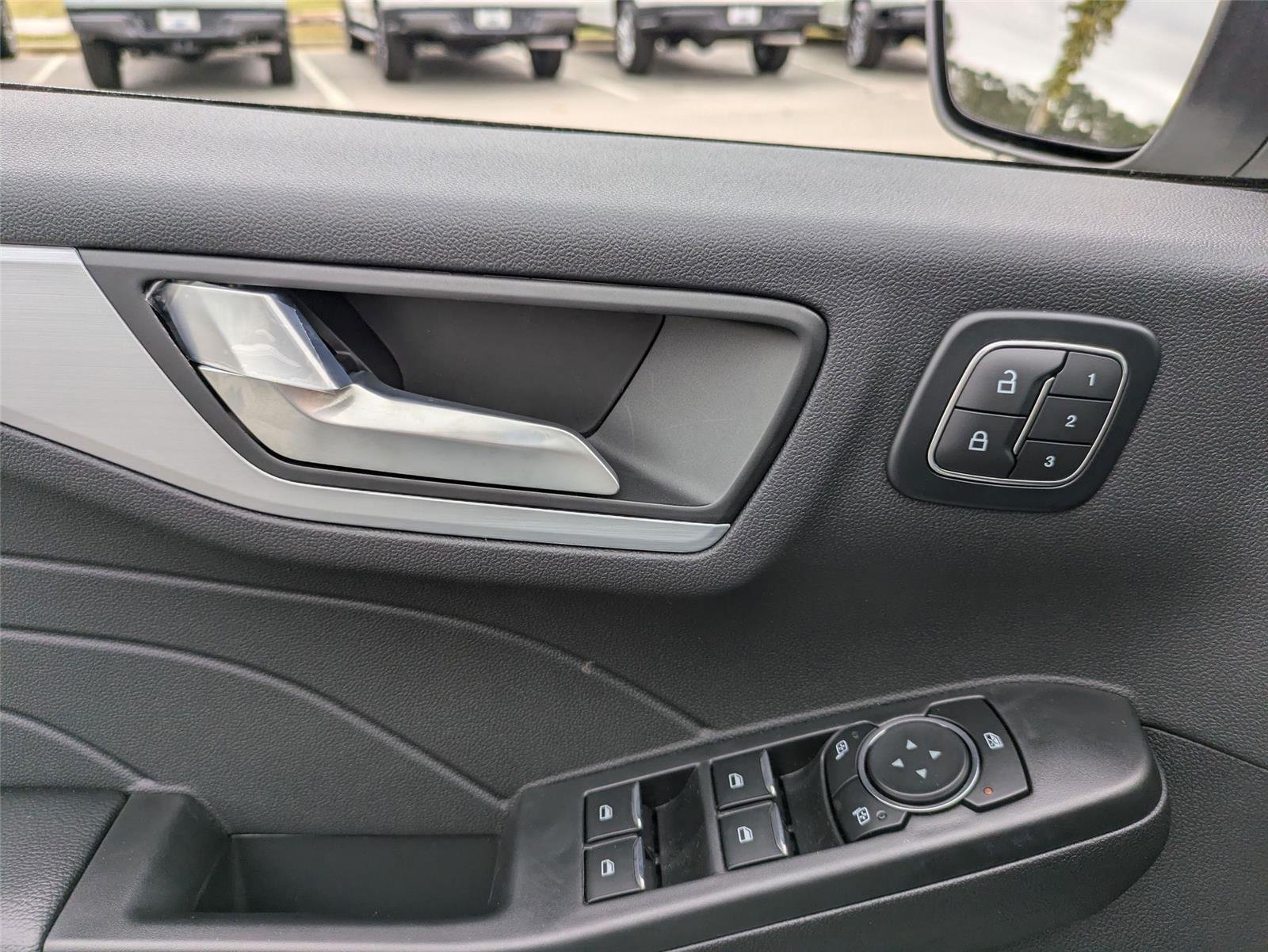 New 2025 Star White Metallic Tri-Coat Ford PHEV image 12