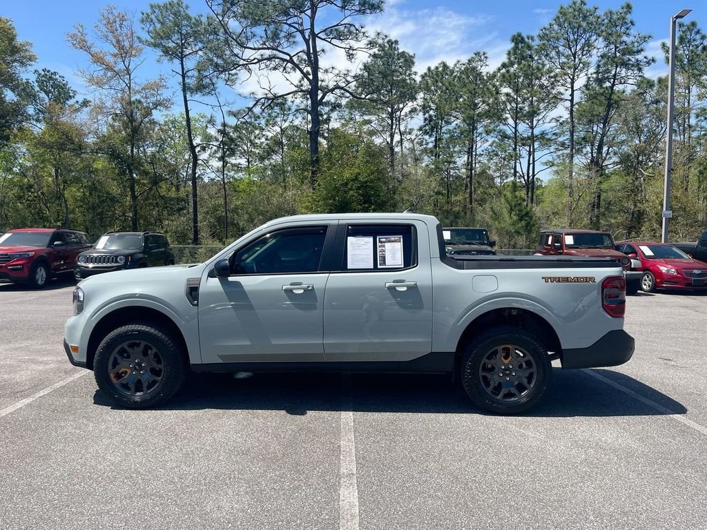 Used 2024 Green Ford Lariat image 6