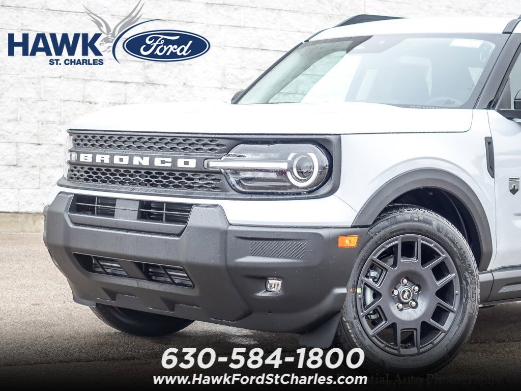 New 2026 Space White Metallic Ford Big Bend® image 2