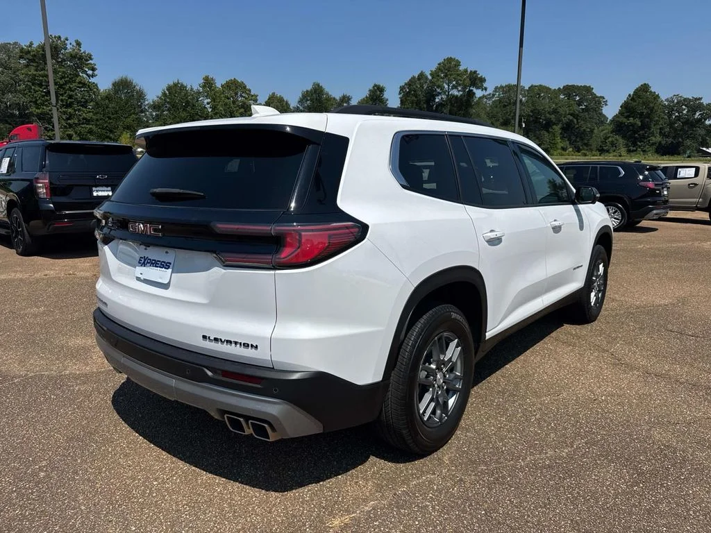 Used 2025 White GMC Elevation image 8