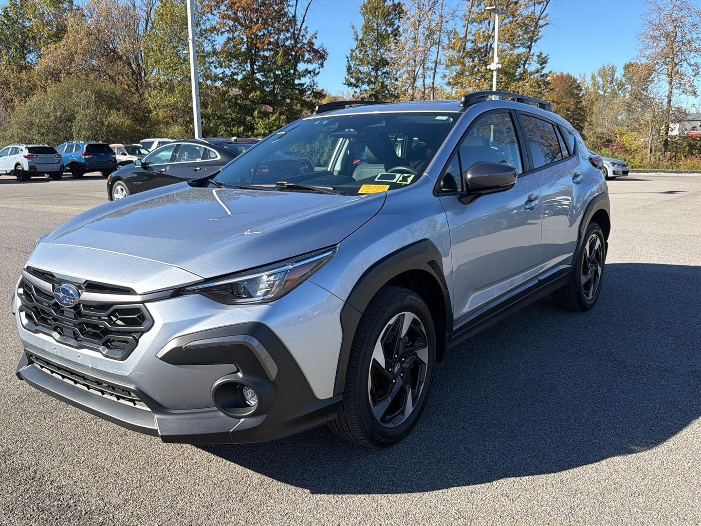Used 2024 Ice Silver Metallic Subaru Limited image 7