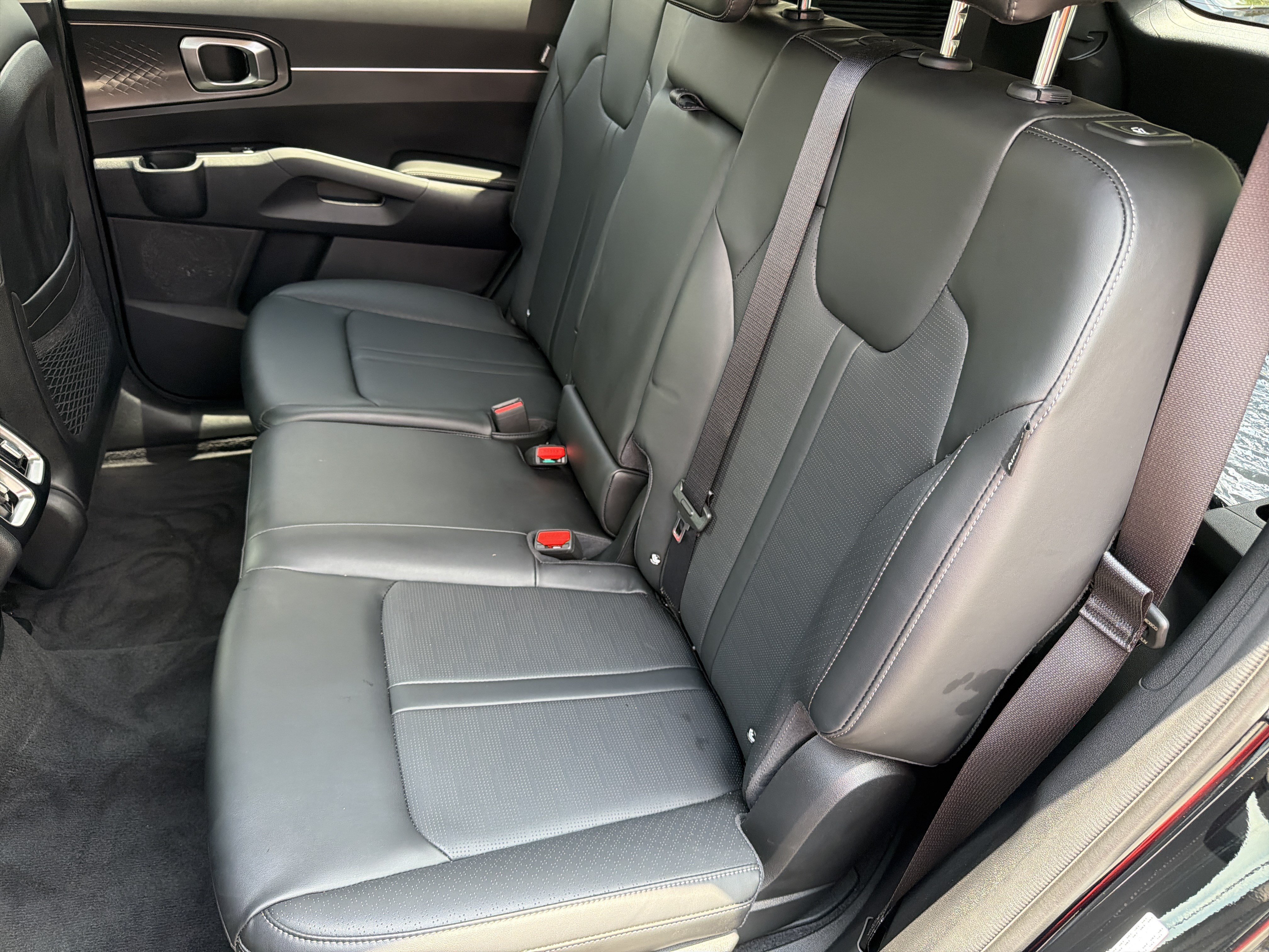 Used 2025 Ebony Black Kia S image 17