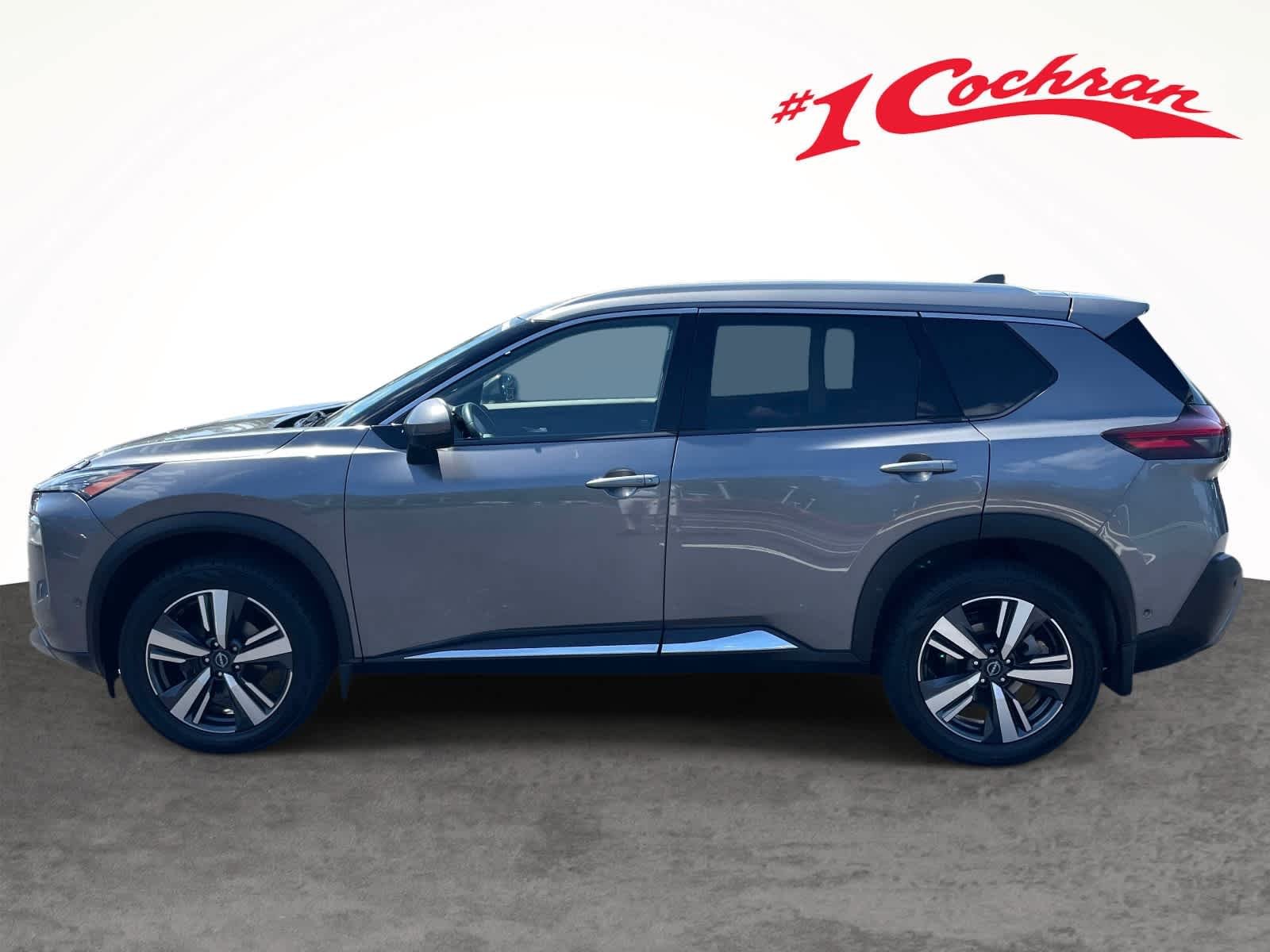 Certified Used 2023 Gun Metallic Nissan SL image 4