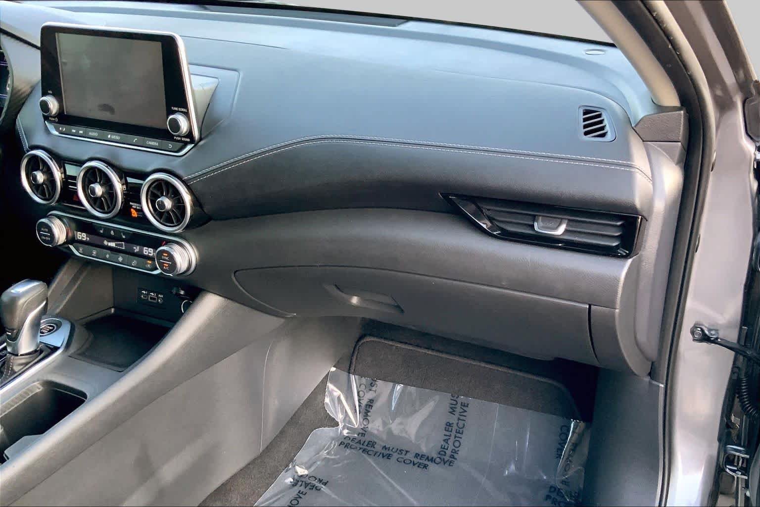 Used 2022 Gun Metallic Nissan SV image 15