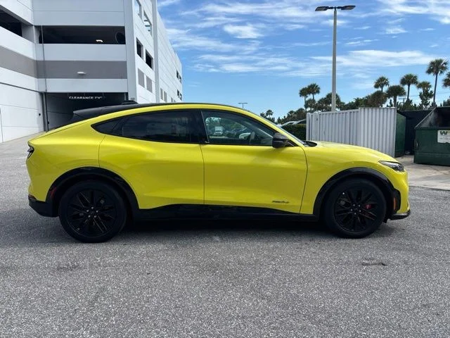 Used 2025 Yellow Ford Premium image 8
