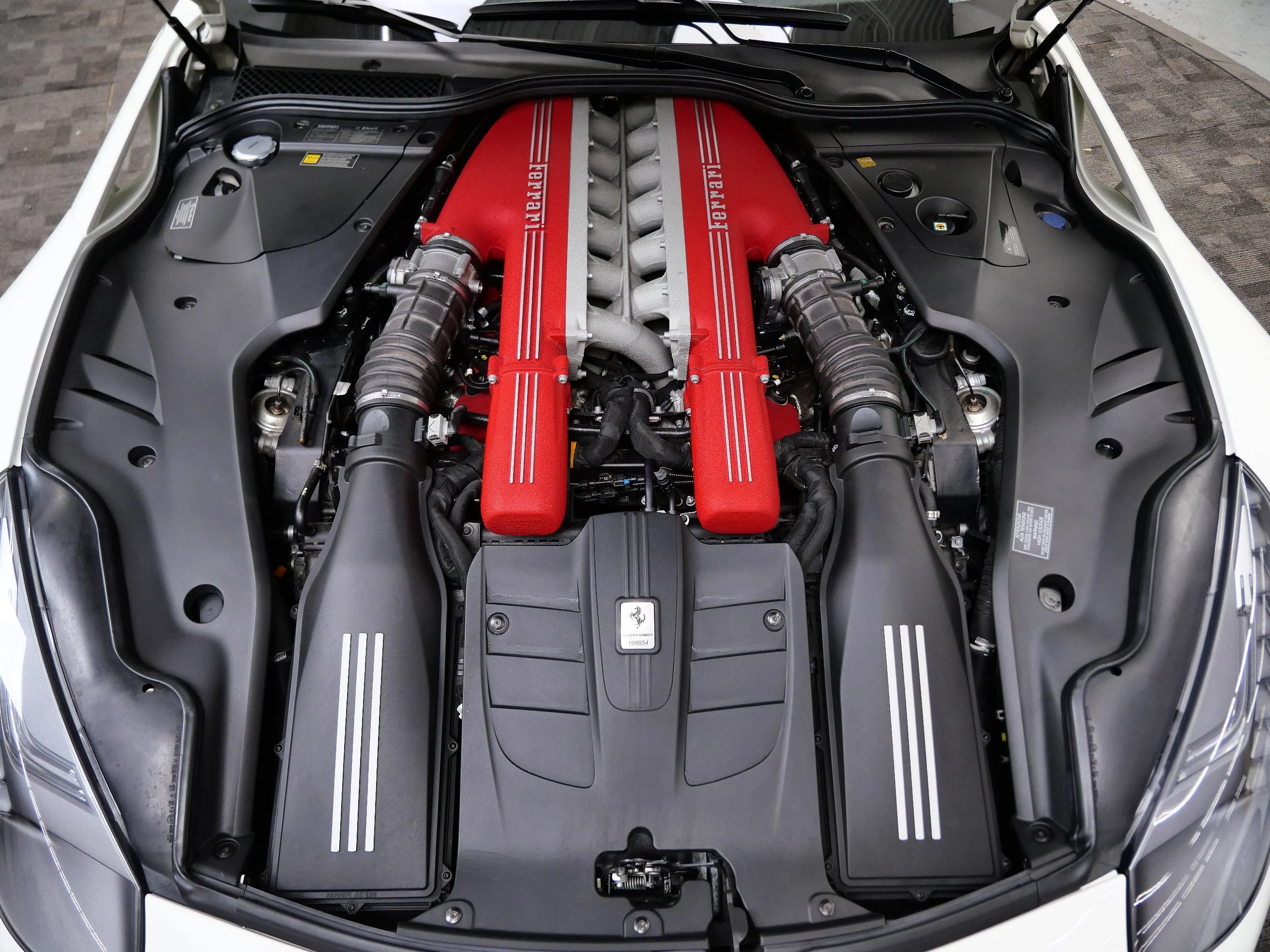 Certified Used 2014 Bianco Avus Ferrari Berlinetta image 30