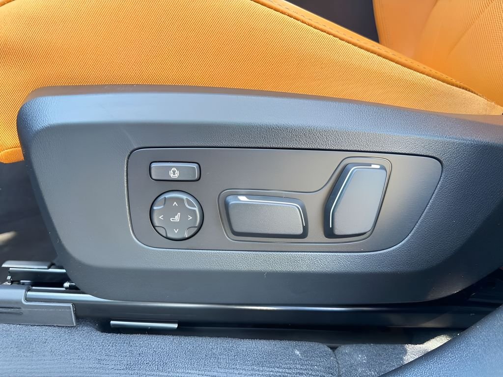 New 2026 Arctic Race Blue metallic BMW 30 xDrive image 11