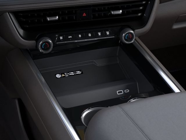 2026 Chevrolet Suburban LT - Photo 23