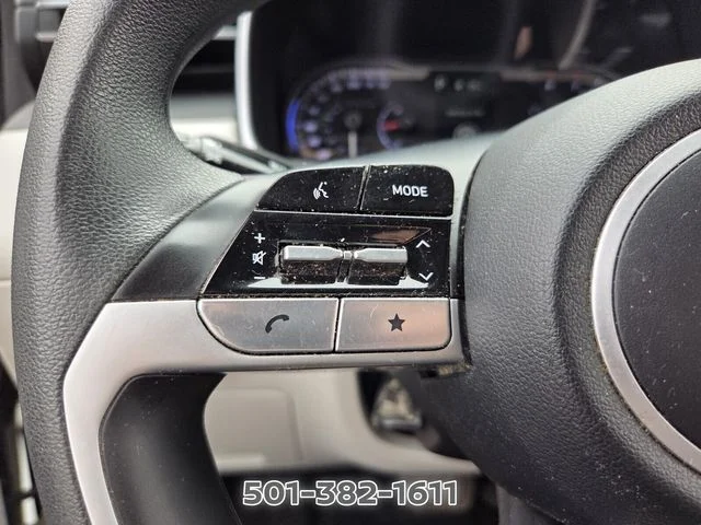 Used 2024 White Hyundai SEL image 25