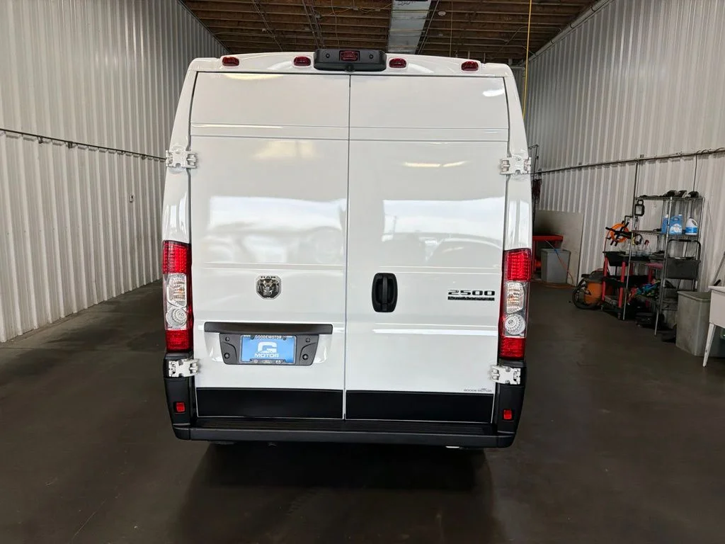 Used 2025 White Ram High Roof image 6