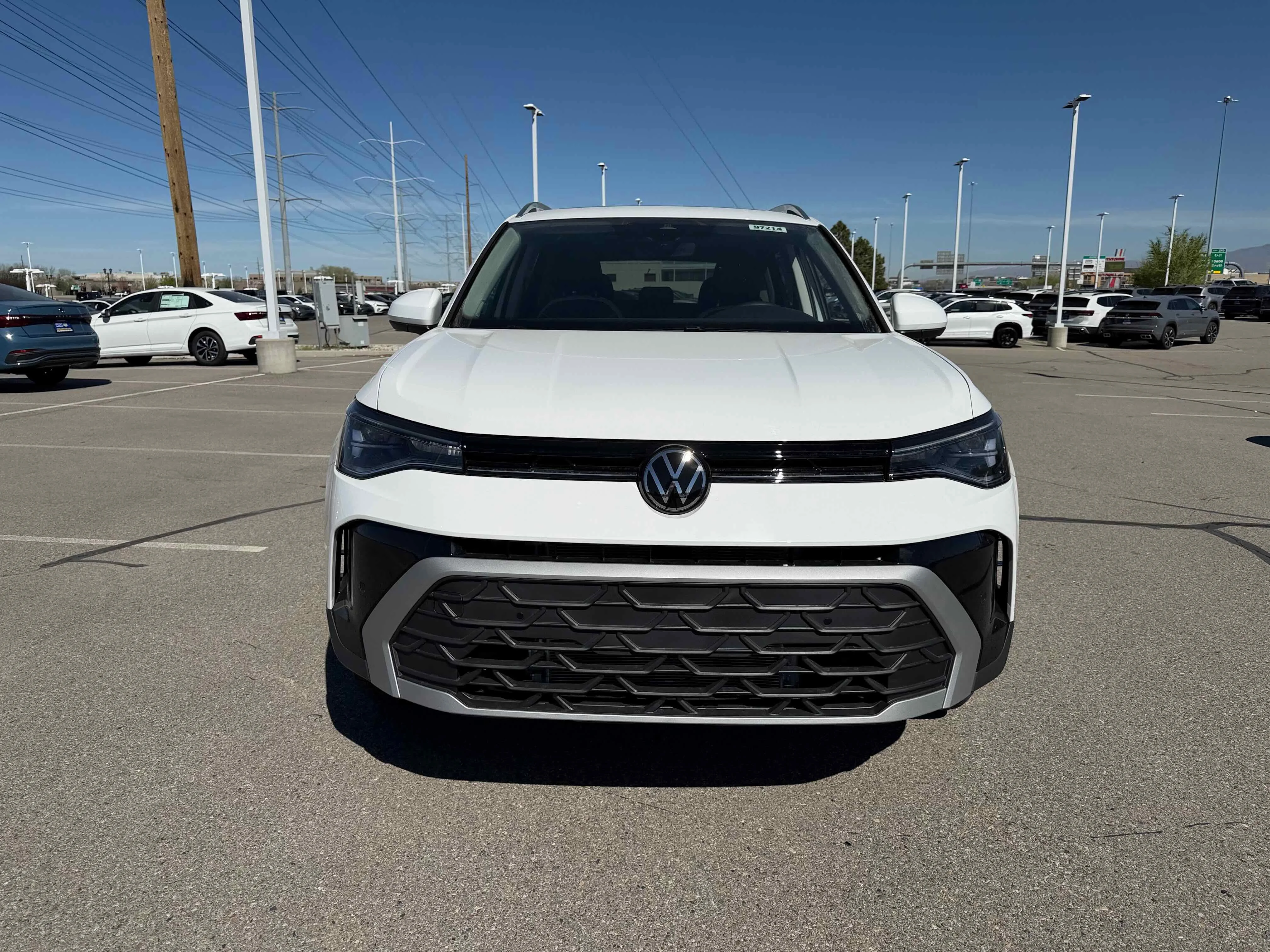 New 2026 Pure White Volkswagen SE image 10