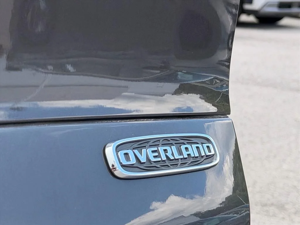 Used 2021 Gray Jeep Overland image 32