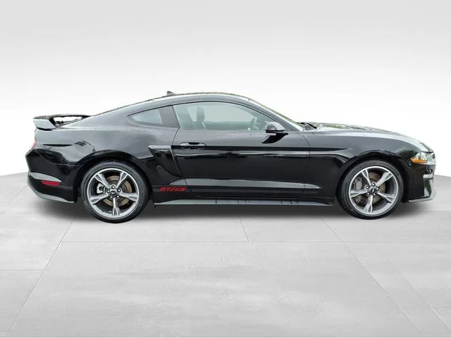 Used 2022 Black Ford GT Premium image 11