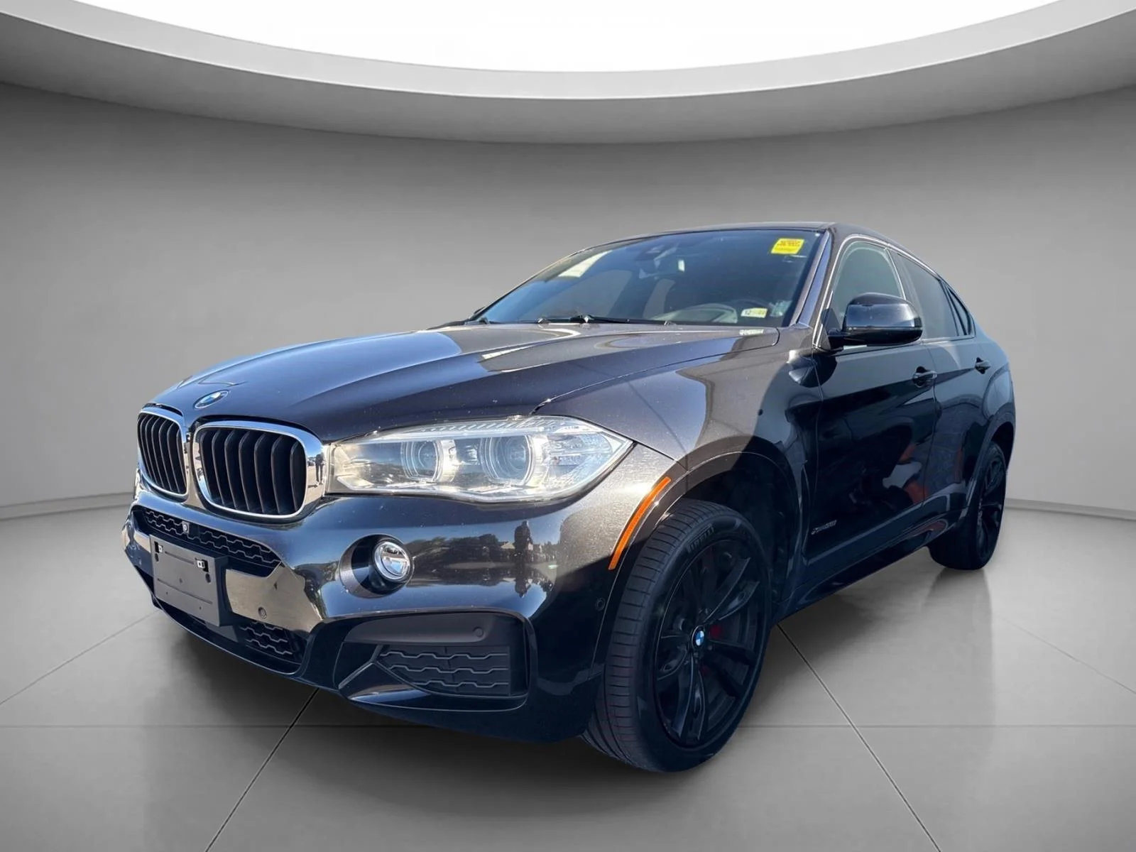 Used 2018 Black Sapphire Metallic BMW xDrive35i image 2