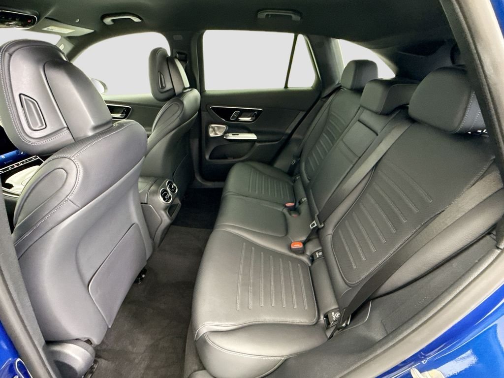 Used 2026 Starling Blue Metallic Mercedes-Benz GLC 300 image 20