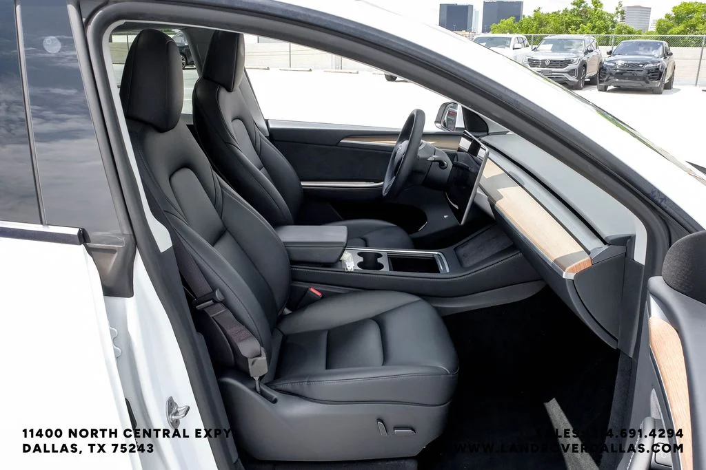 Used 2023 White Tesla Long Range image 28