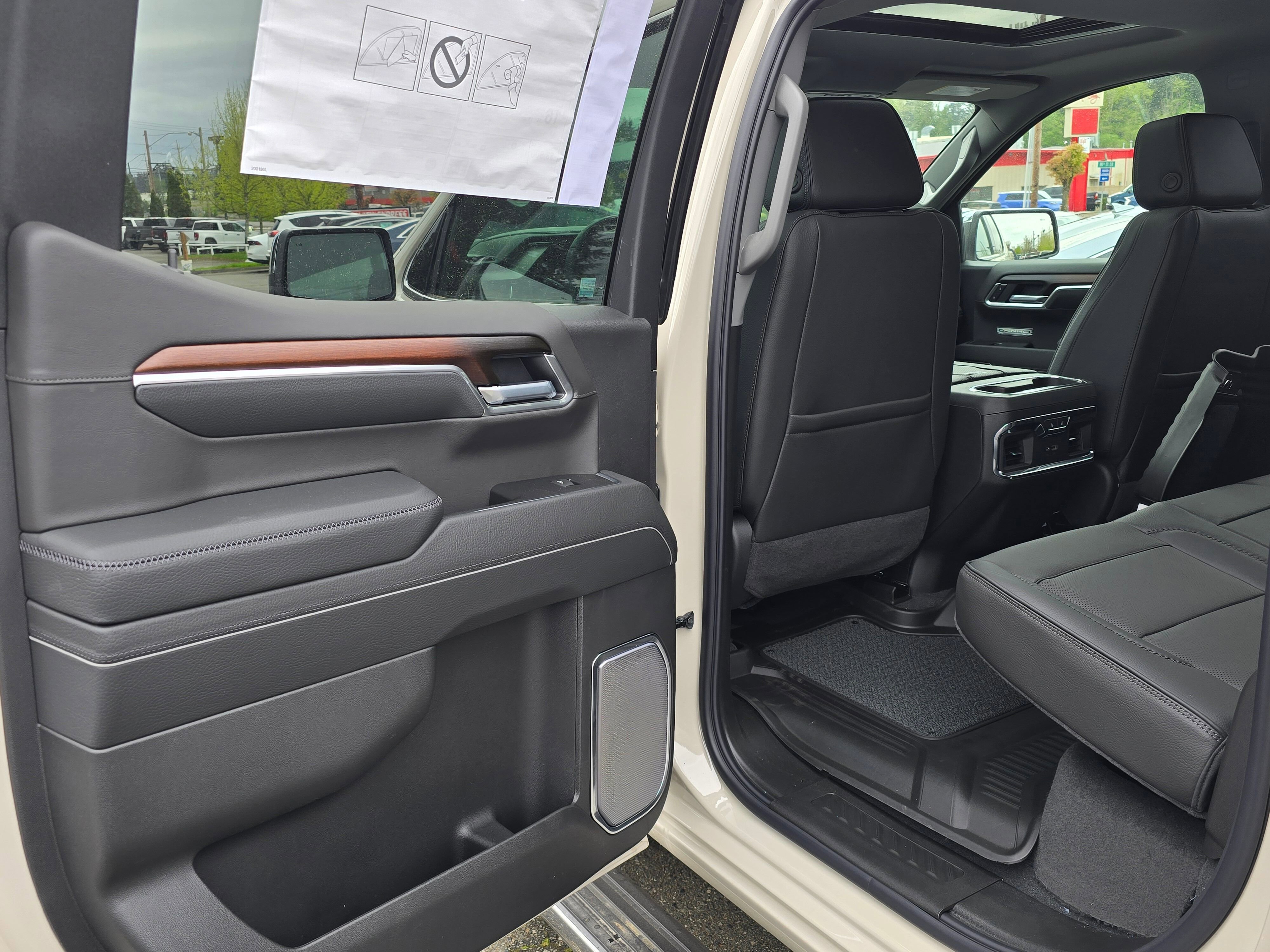 2026 GMC Sierra 1500 Denali - Photo 13