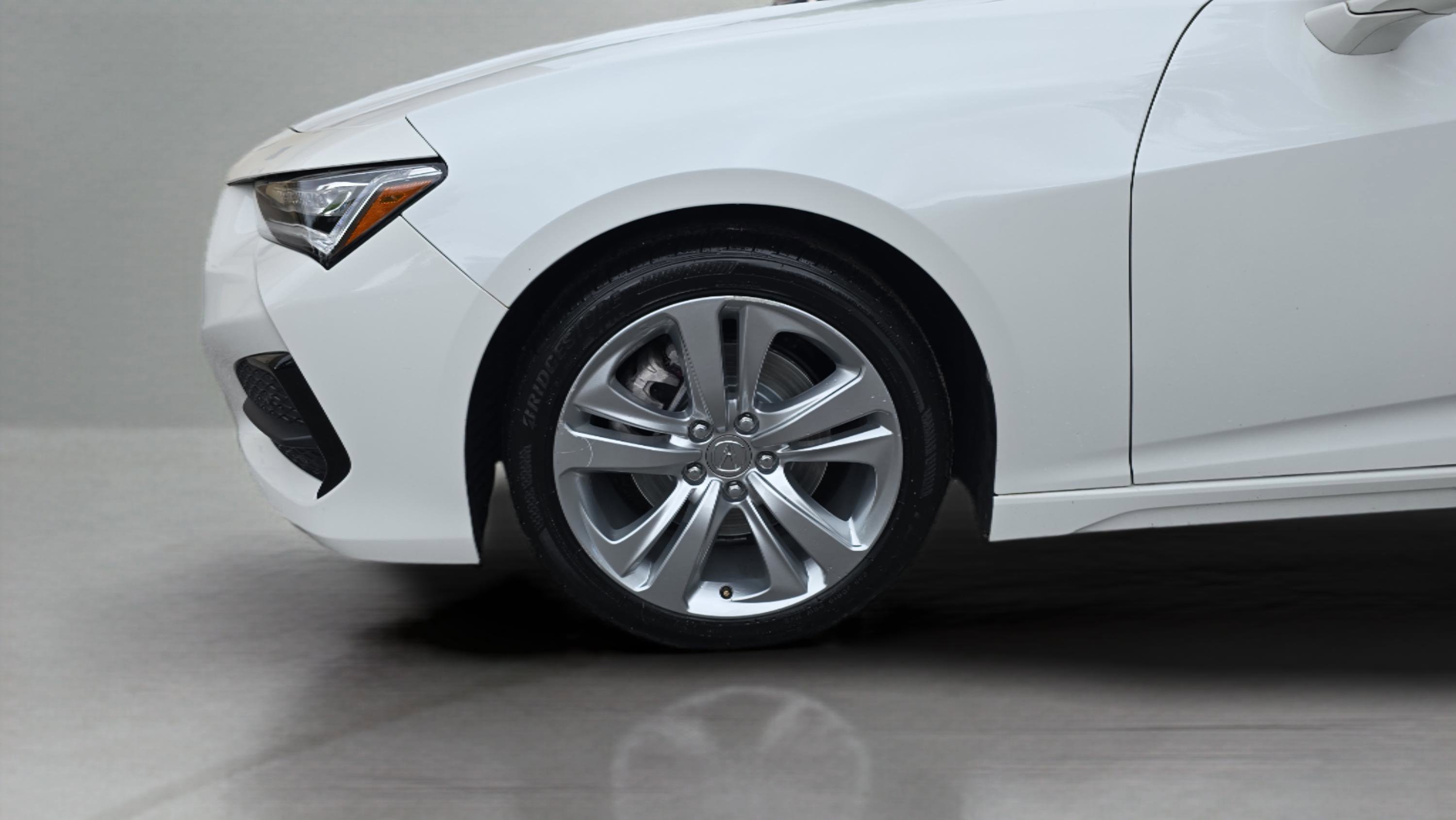 Certified Used 2023 Platinum White Pearl Acura w/Technology Package image 60