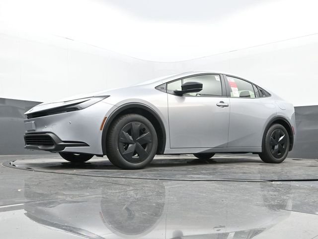 2026 Toyota Prius LE - Photo 25