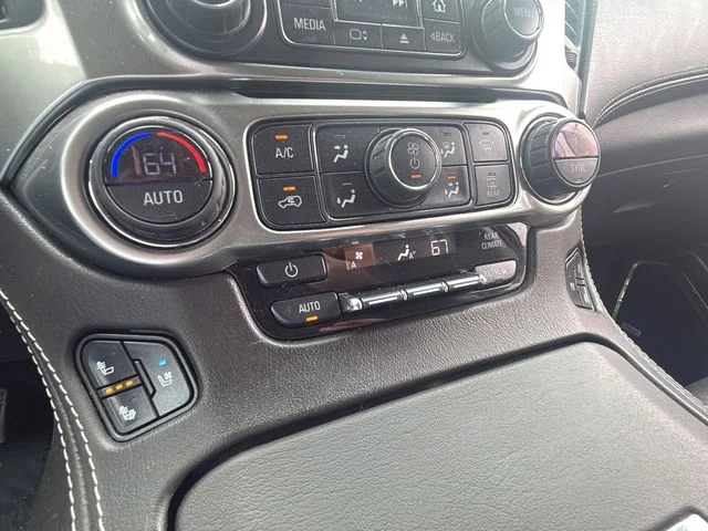 Used 2020 Red Chevrolet Premier image 19