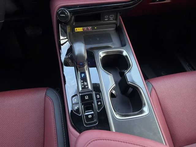 2024 Lexus NX 350 - Photo 18
