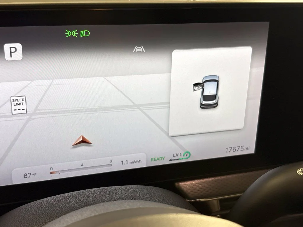 Used 2023 Black Genesis Advanced image 32
