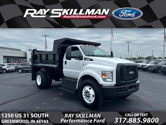 2027 Ford F-650SD F-650 SD Gas Straight Frame