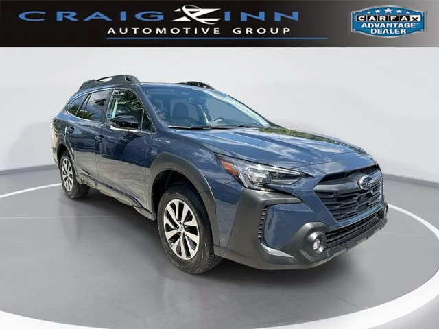 2025 Subaru Outback Premium's photo