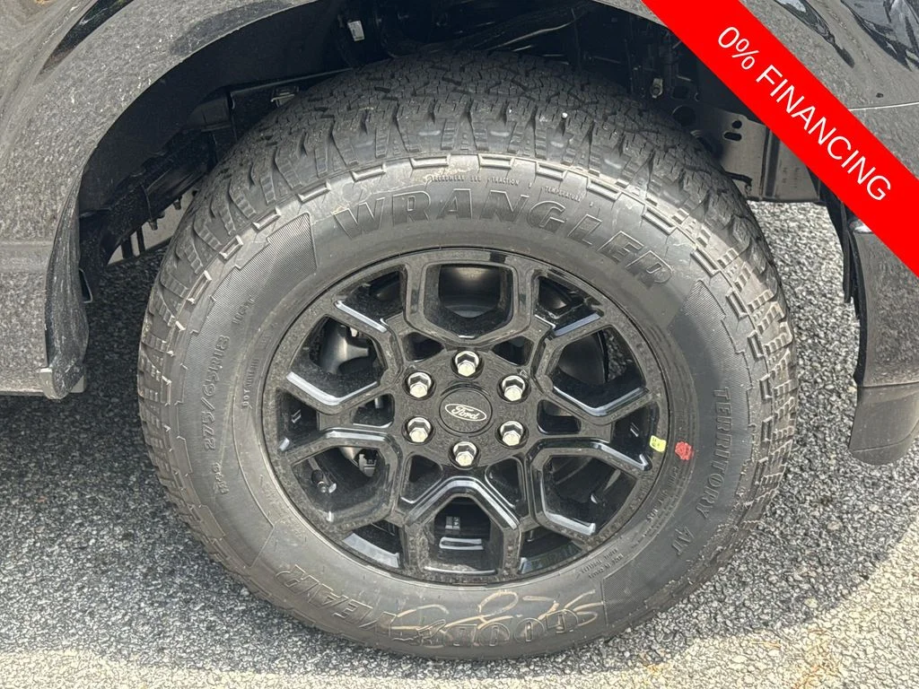 New 2026 Agate Black Metallic Ford XLT image 12